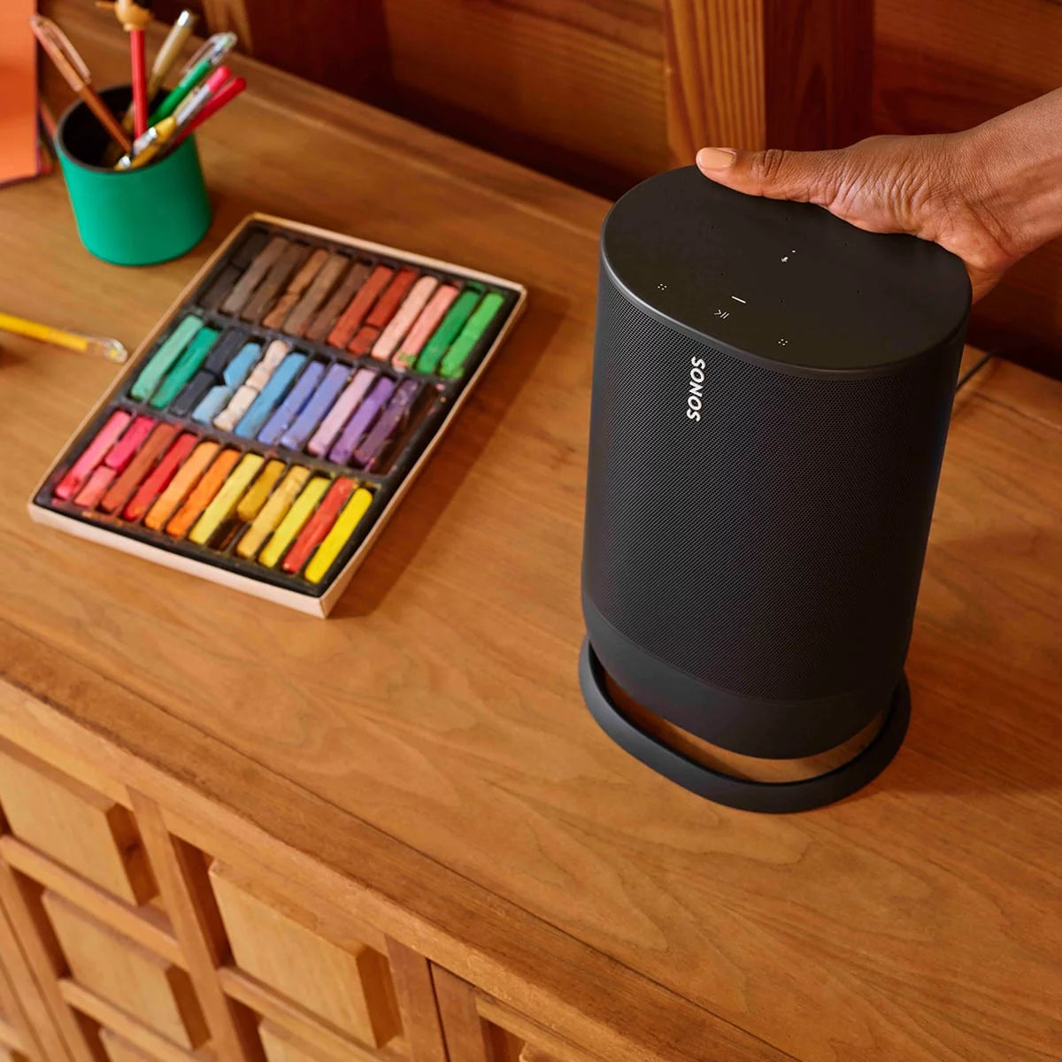 Black Portable Smart Battery-Powered Speaker with Bluetooth and Wi-Fi N2550
