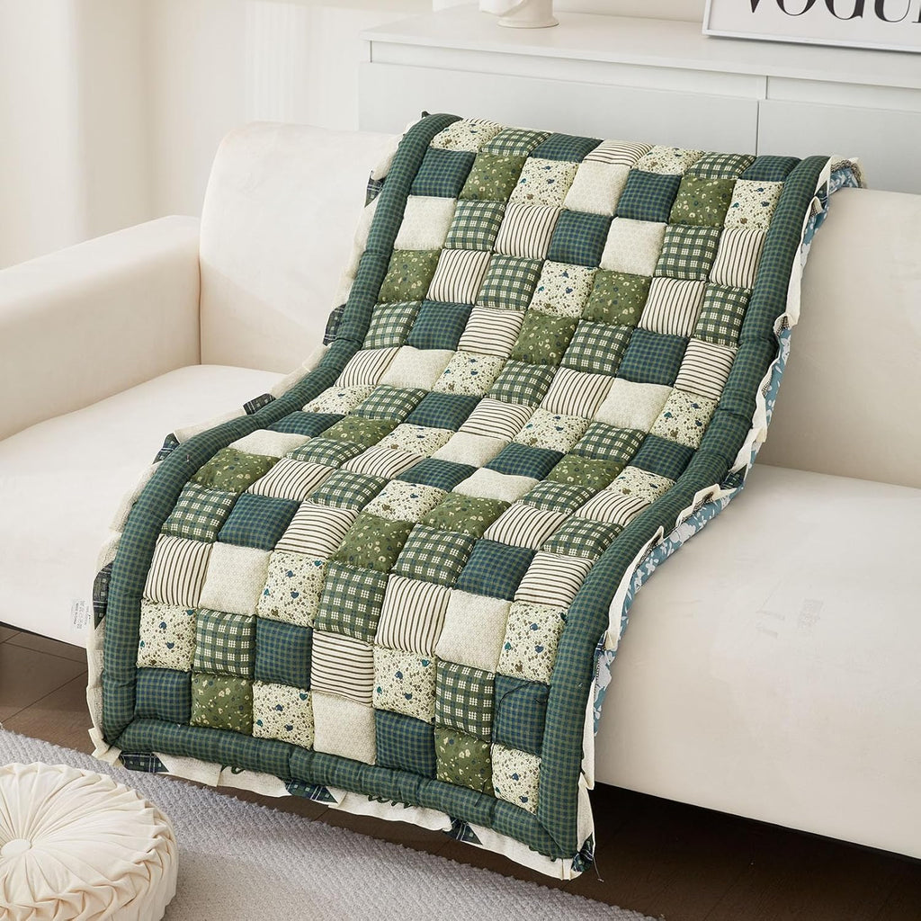 Green 28"x59" Cotton Quilted Sofa Cover P825302