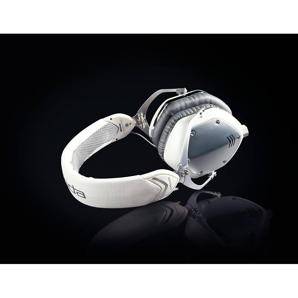 White Silver Over-Ear Headphones M7883