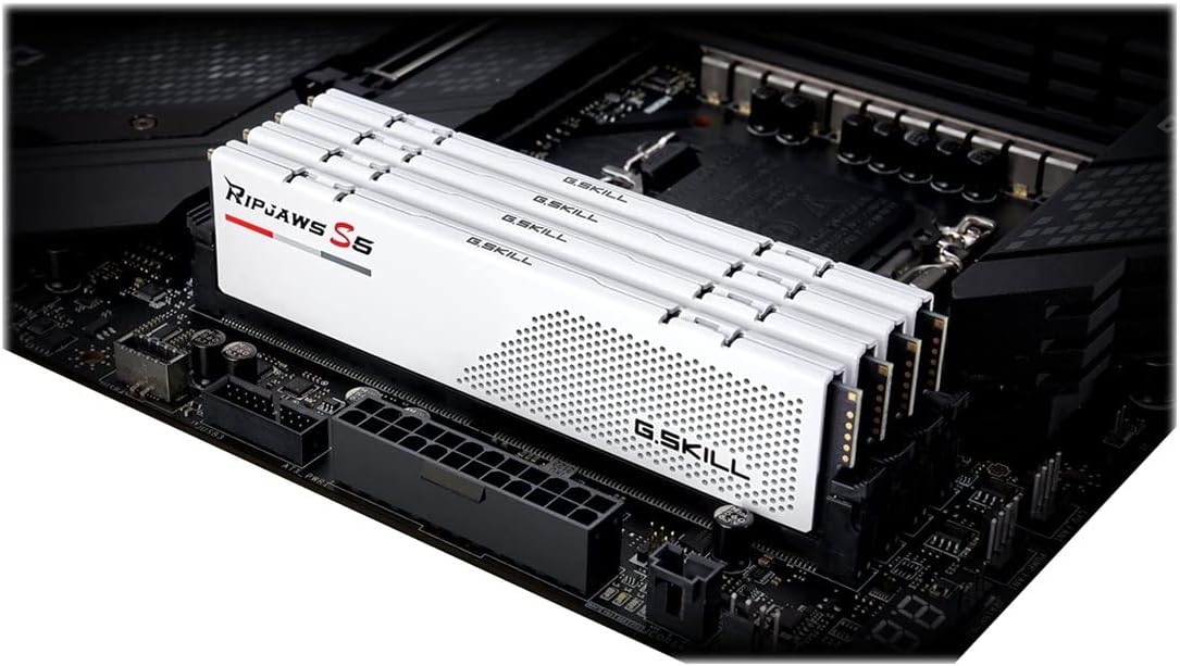 32GB DDR5 5600-40 (2x16GB) RAM U761315
