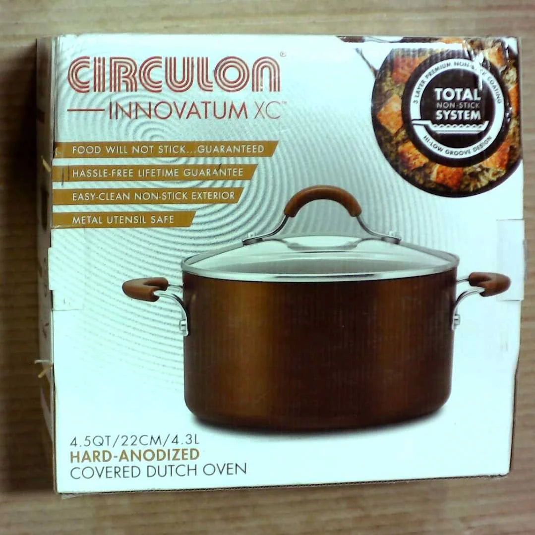 4.5 Quart Hard-Anodized Non Stick Covered Dutch Oven J520604