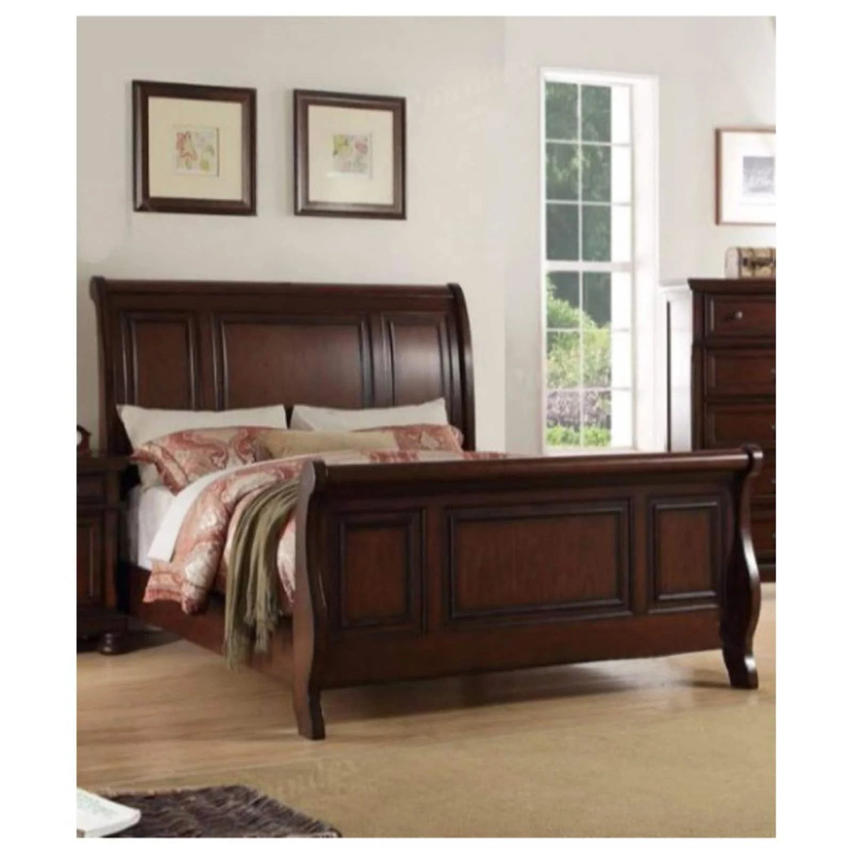 Antique Cherry Wooden Queen Bed P769398