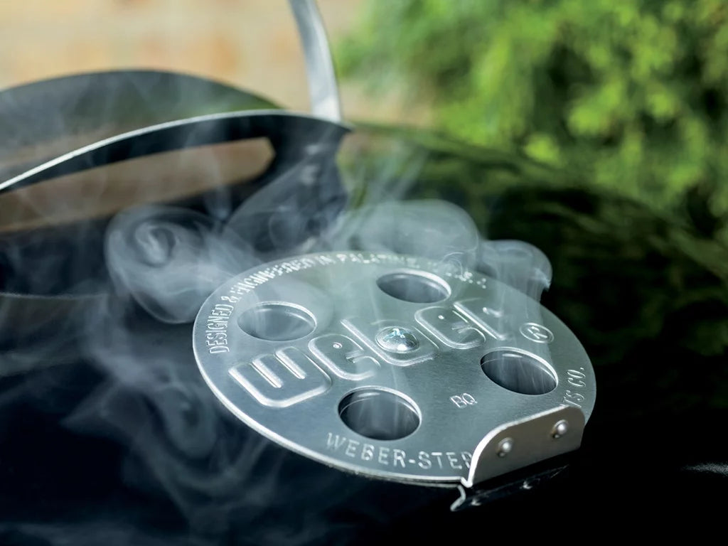 22" Black Charcoal Grill R6552