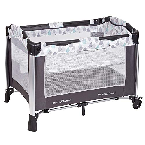 Portable Playard with Bassinet and Changing Table A920