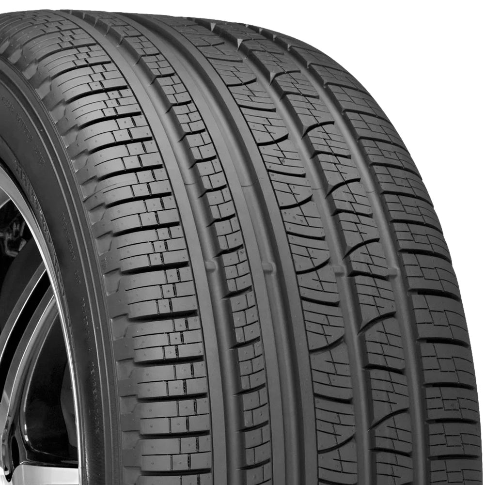 285/45R22 114H XL All Season SUV/Crossover Tire M44763