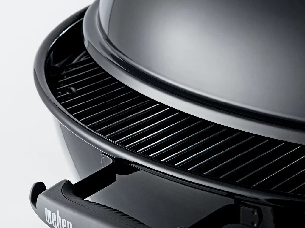 22" Black Charcoal Grill R6552