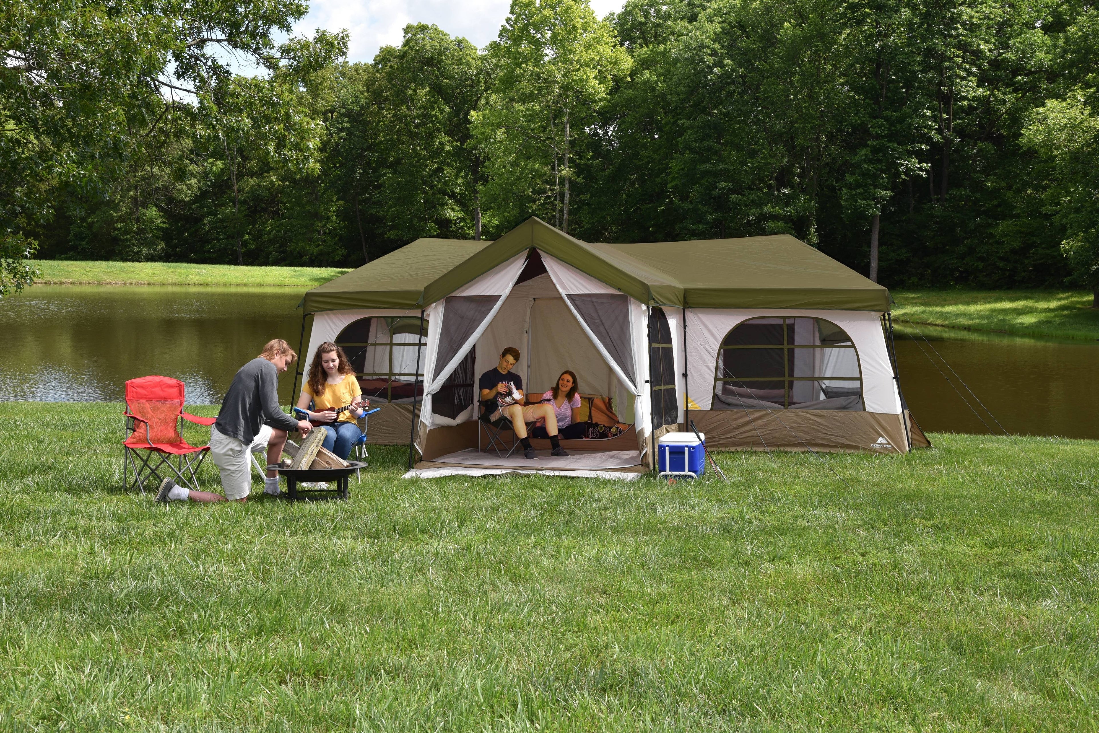 12 Person Family House Tent T975