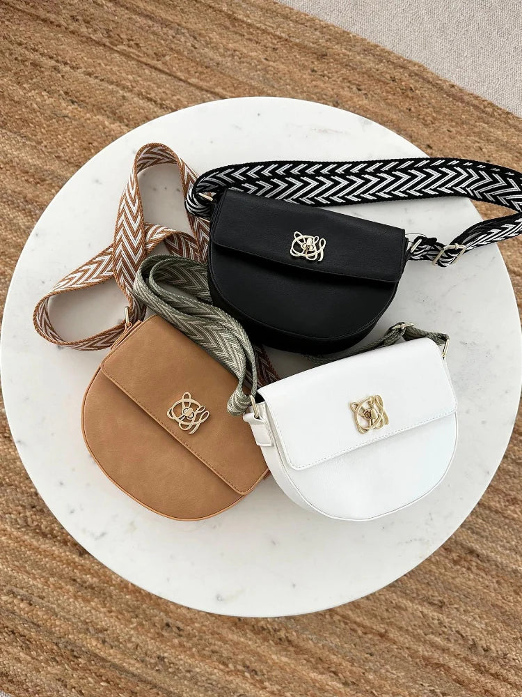 Half Moon Shoulder Bag S406