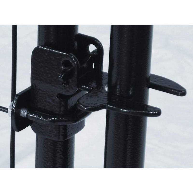Black Wire Kennel Gate Latch N639851