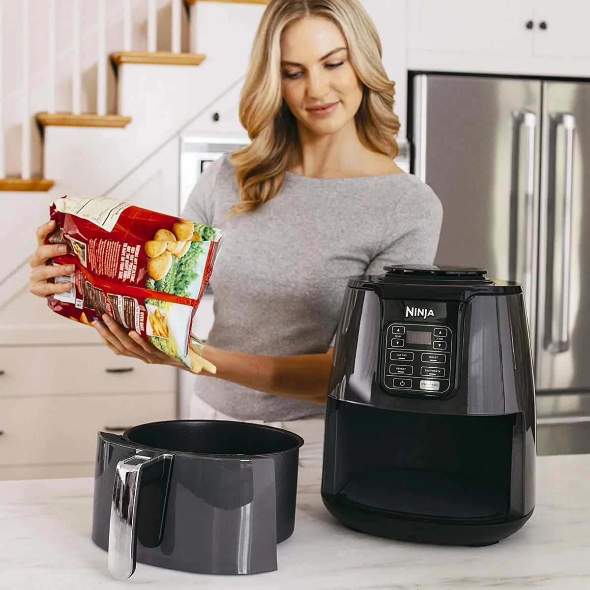 Grey 4 Quart Air Fryer W25589