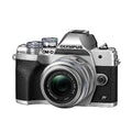 Silver Camera Body & 14-42mm Lens V246