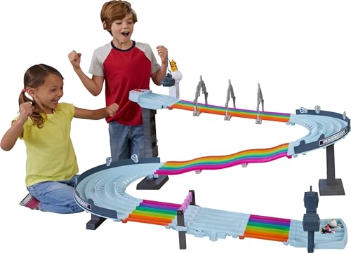 8-Foot Track Set with Lights & Sounds & 2 1:64 Scale Vehicles C9473
