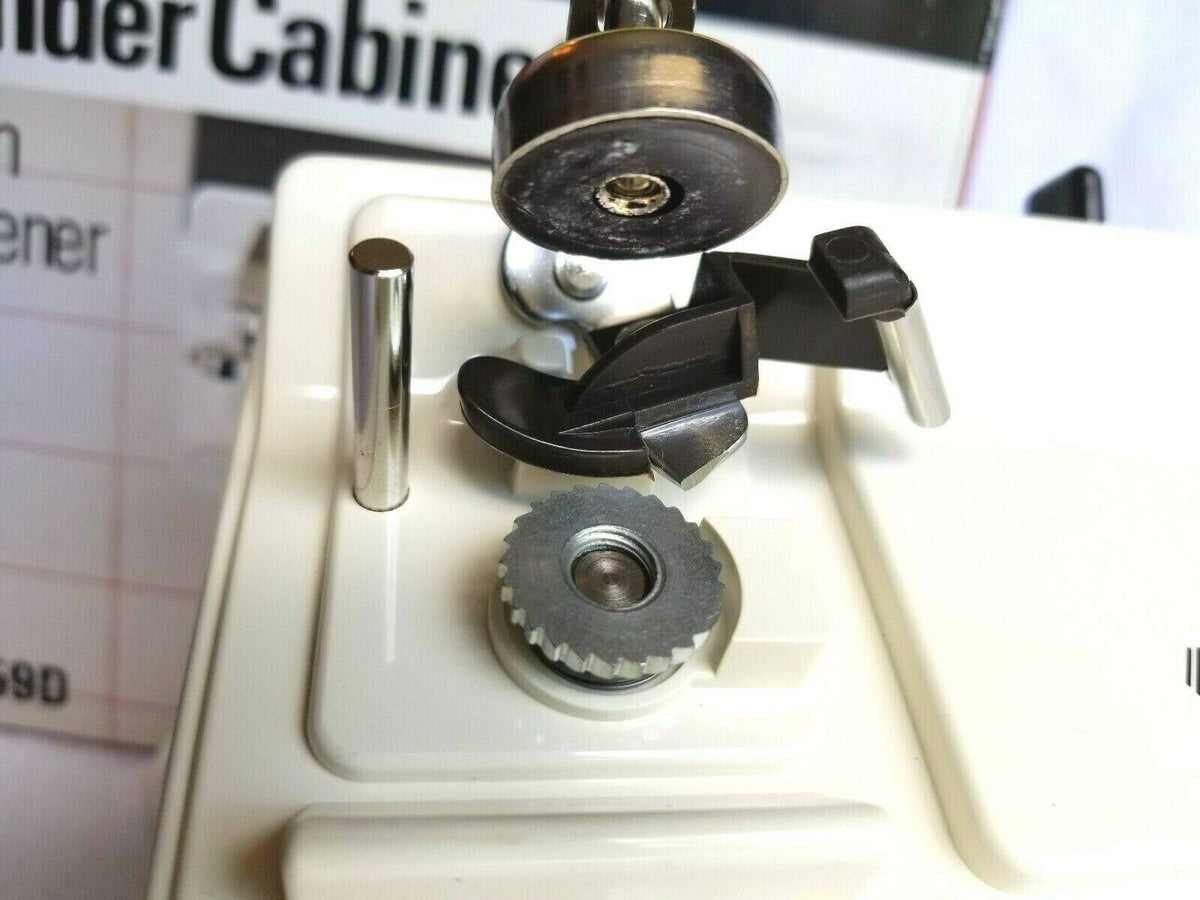 Under Cabinet Electric Can Opener T6116