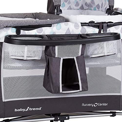 Portable Playard with Bassinet and Changing Table A920