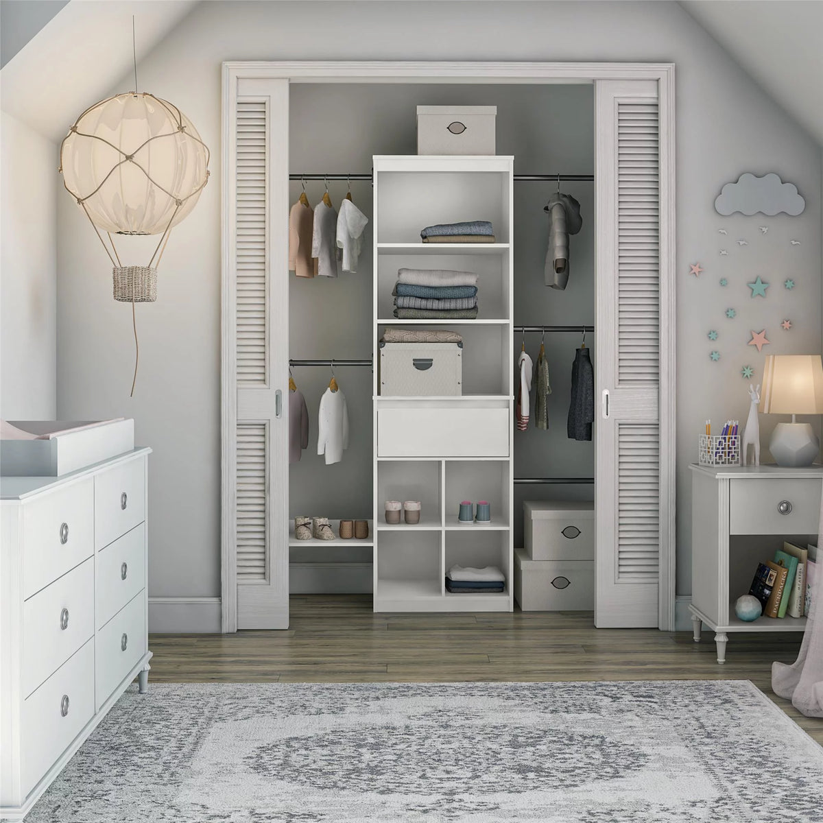 White Closet C1050