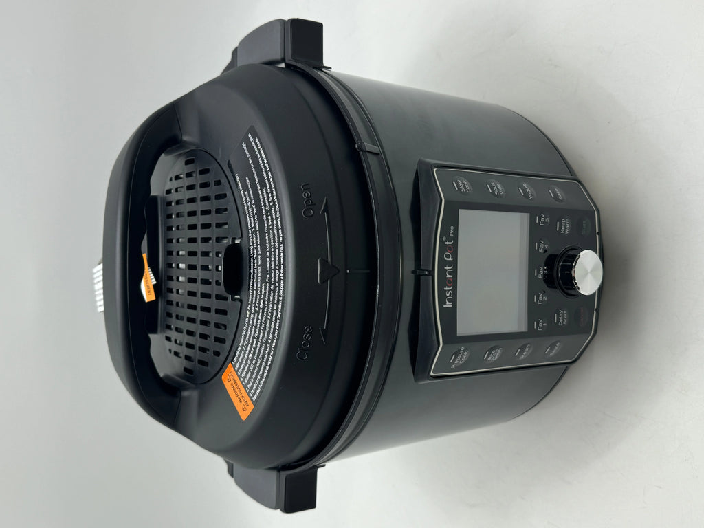 Open Box Instant Pot Pro 10-in-1 Pressure Cooker Slow Cooker 6 Quart Black M38034